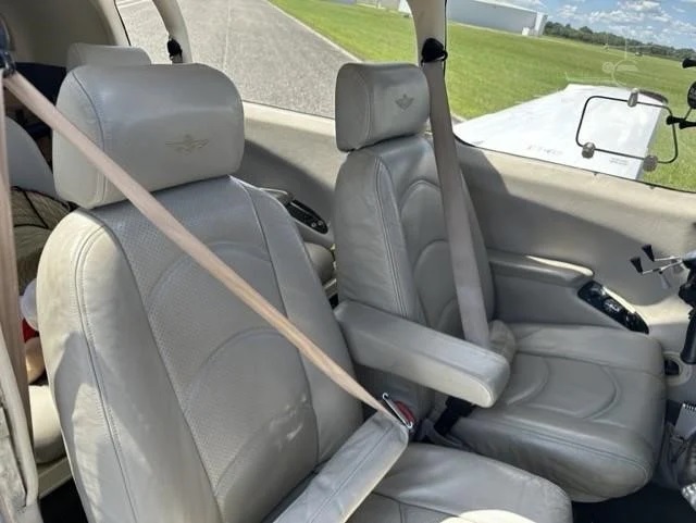 N69MB Front Seats